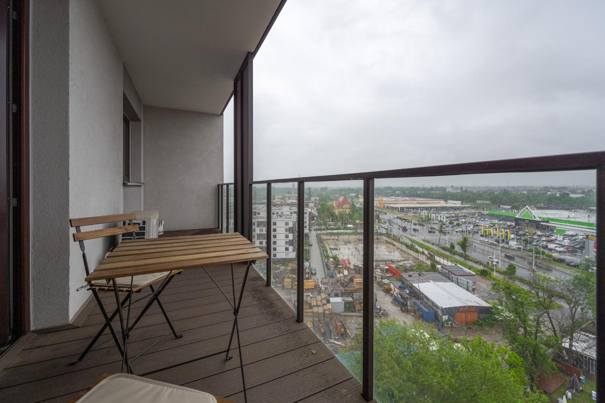 Comfortable Apartment Krakowska Wroclaw With Free Parking By Noclegi Renters Экстерьер фото