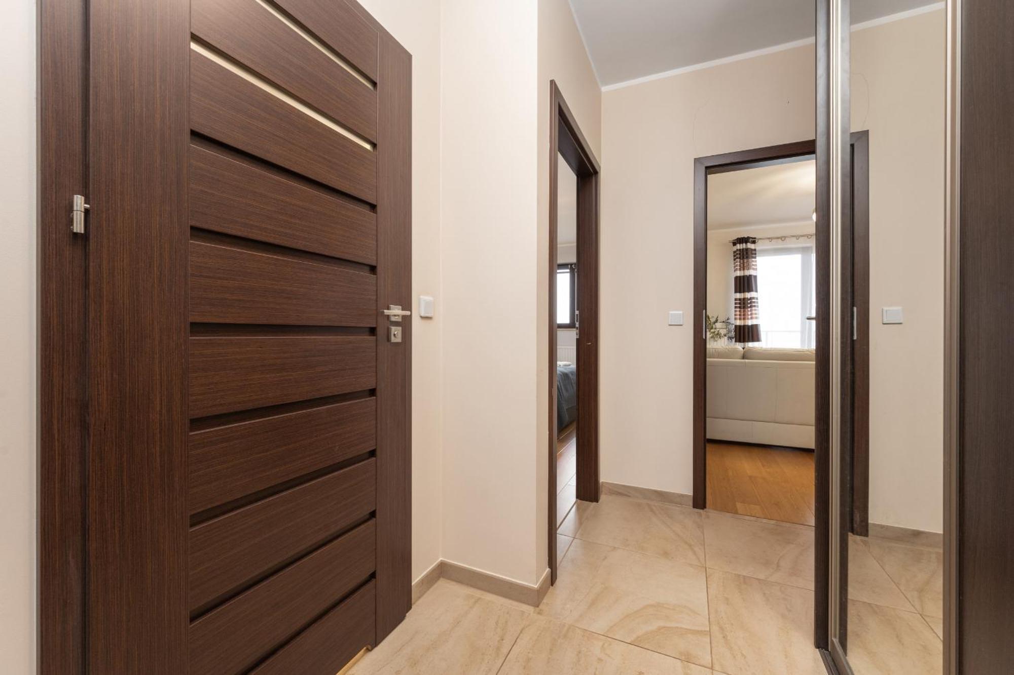 Comfortable Apartment Krakowska Wroclaw With Free Parking By Noclegi Renters Экстерьер фото